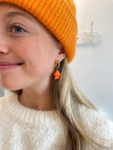 Afbeelding in Gallery-weergave laden, Colorful fish earring
